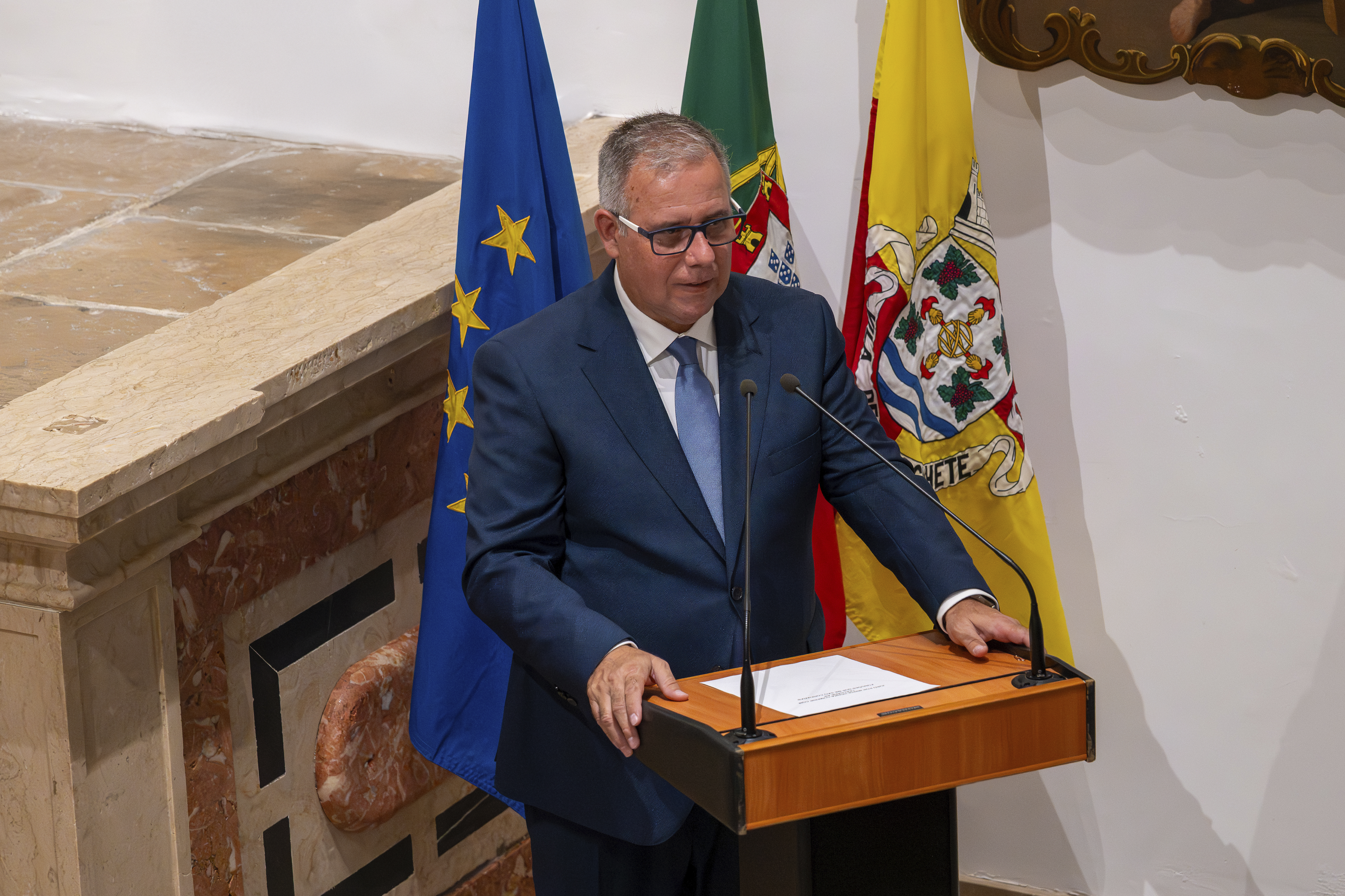 Fernando Pinto reafirma governação de proximidade na tomada de posse