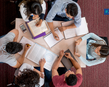 Biblioteca com horário alargado em janeiro