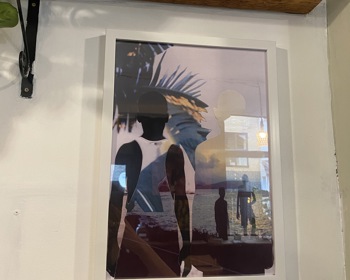 Jovem curadora alcochetana destaca-se em Londres com exposição de grande impacto