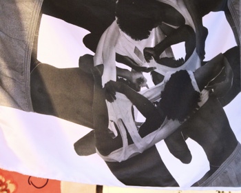 Jovem curadora alcochetana destaca-se em Londres com exposição de grande impacto