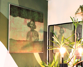 Jovem curadora alcochetana destaca-se em Londres com exposição de grande impacto