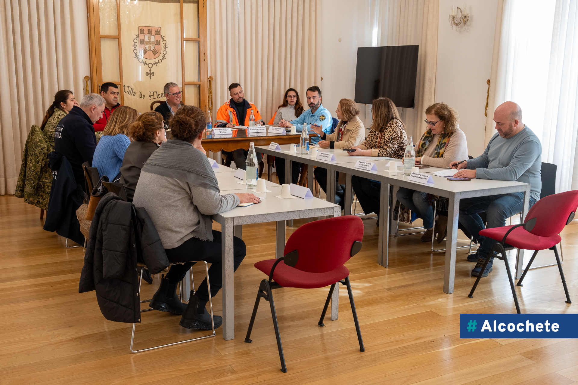 CMPC reúne nos Paços do Concelho 