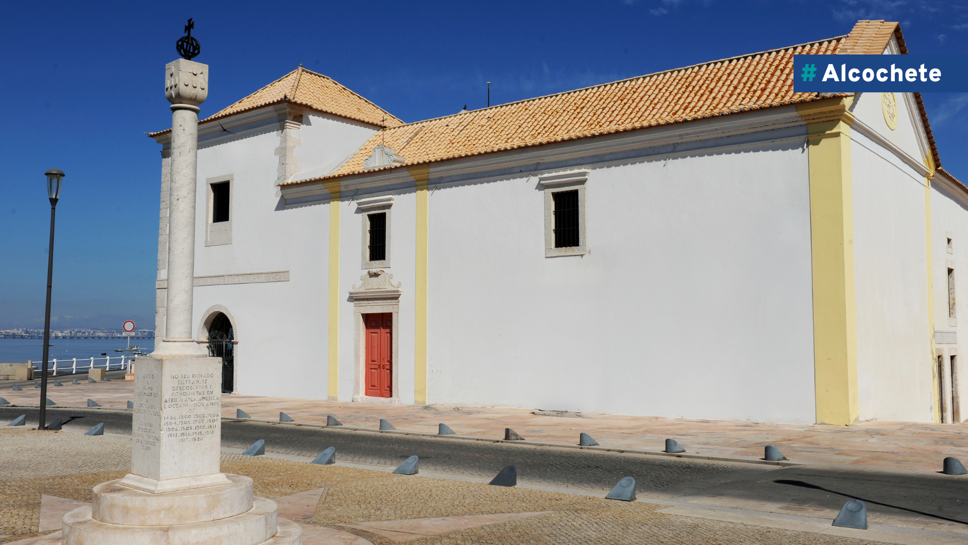 ENCERRADOS: Posto de Turismo e Núcleo de Arte Sacra 