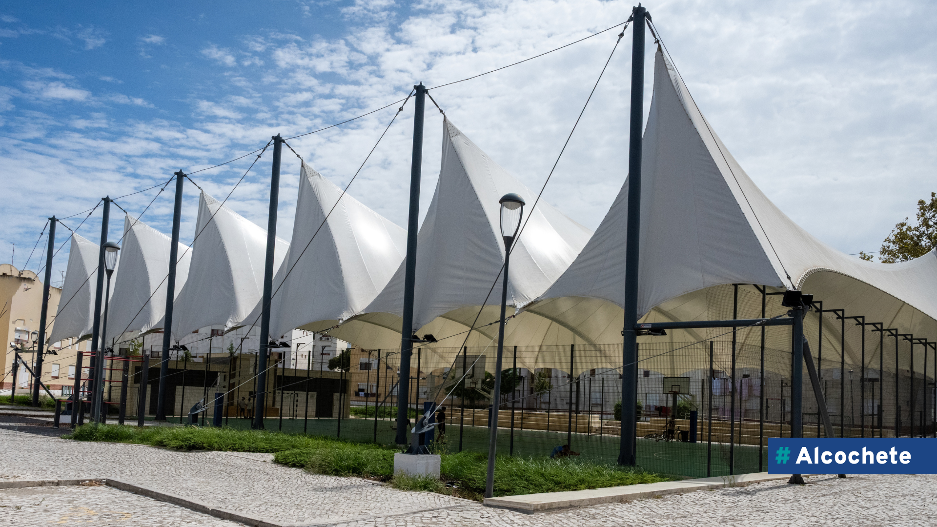 Informação: Polidesportivo de Alcochete encerrado 