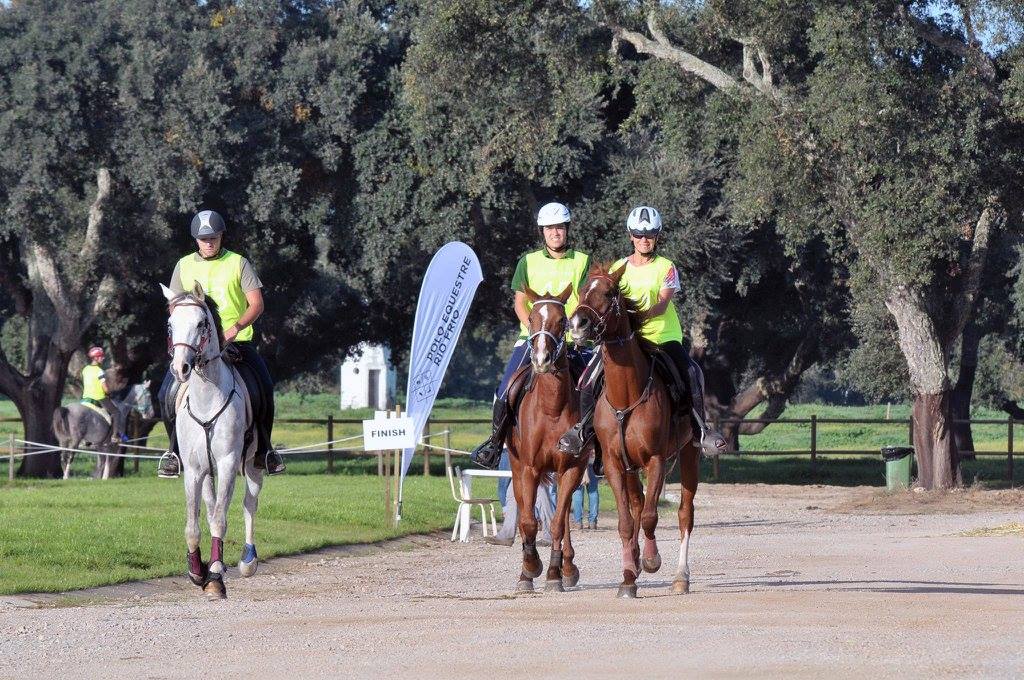 90 conjuntos inscritos no Internacional de Endurance de Rio Frio
