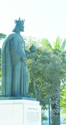 estatua_d_manuel_1_350_250.jpg